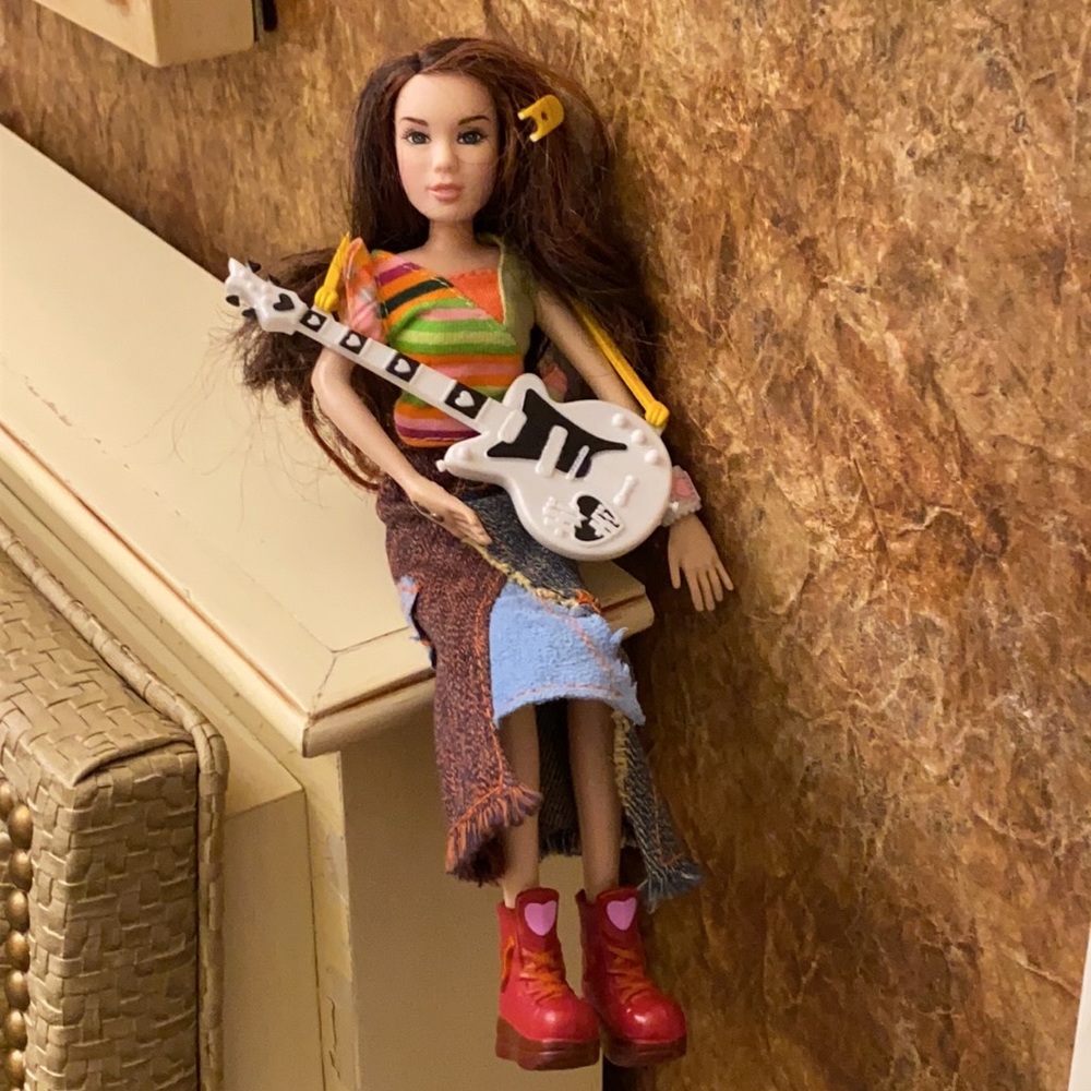 HI HI Puffy AmiYumi World Tour Doll Japanese Rock Stars TV Cartoon Network 2005 - Picture 6 of 15